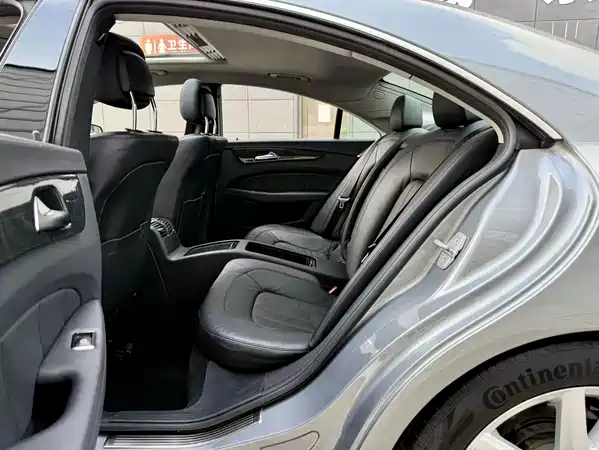 Mercedes-Benz CLS 2012