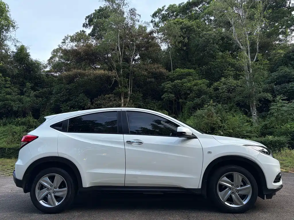 Honda Vezel 2021 — фото 6