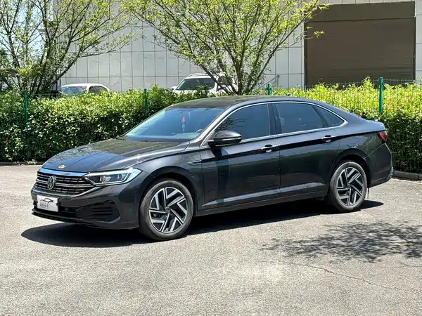 Volkswagen Sagitar 2025