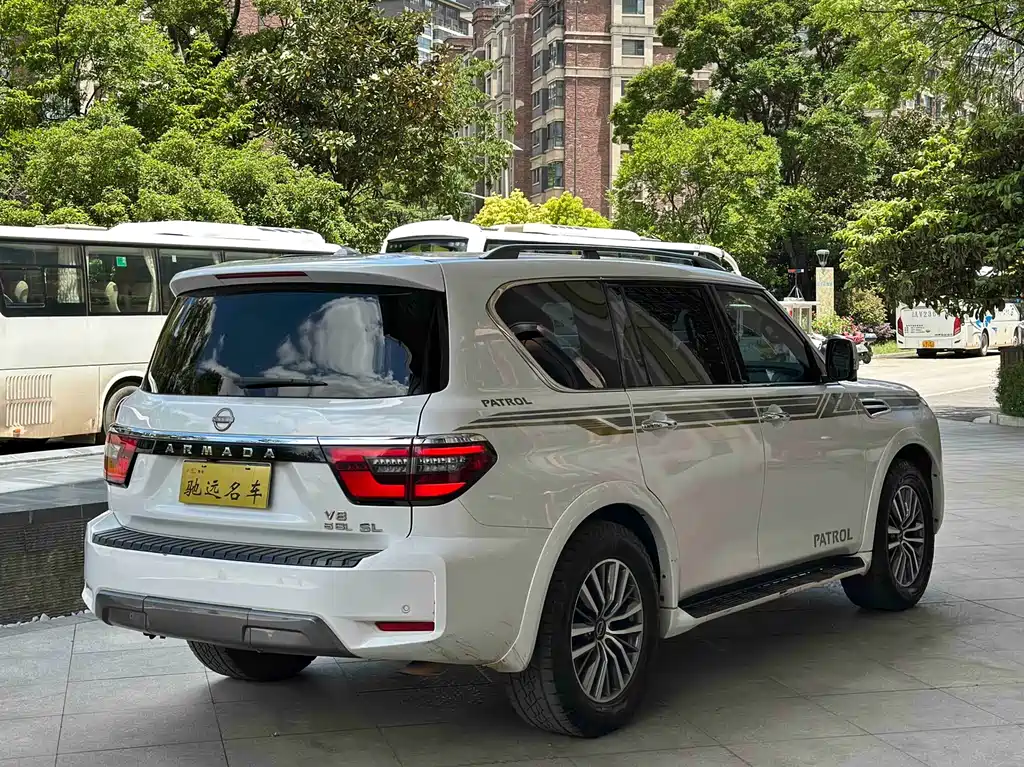 Nissan Patrol 2023 — фото 5