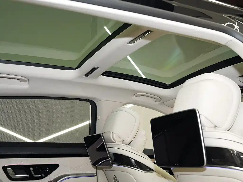 Mercedes-Benz Maybach S-Class 2025 — фото 12