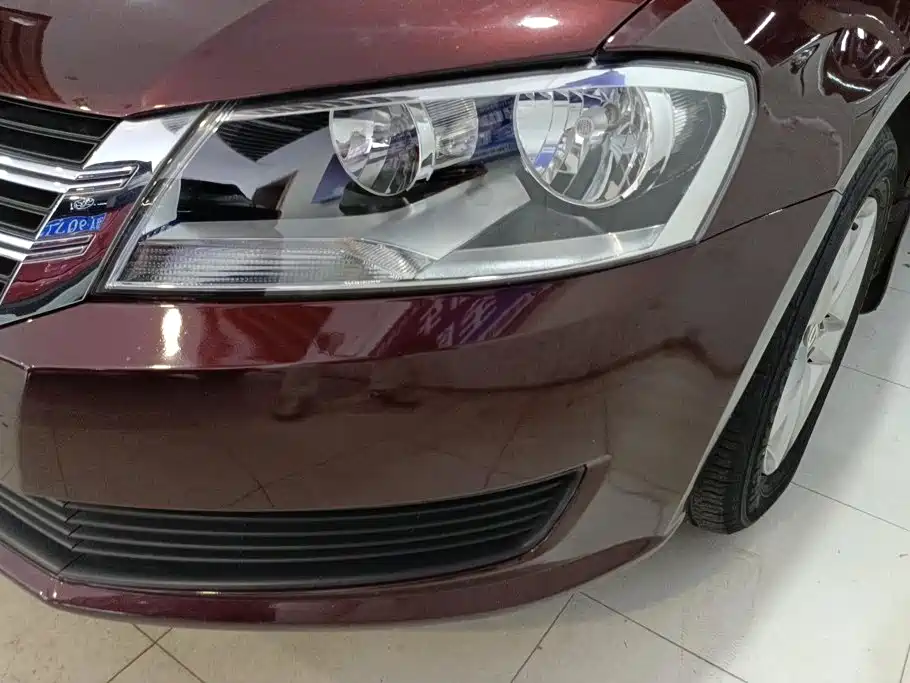 Volkswagen Lavida 2013