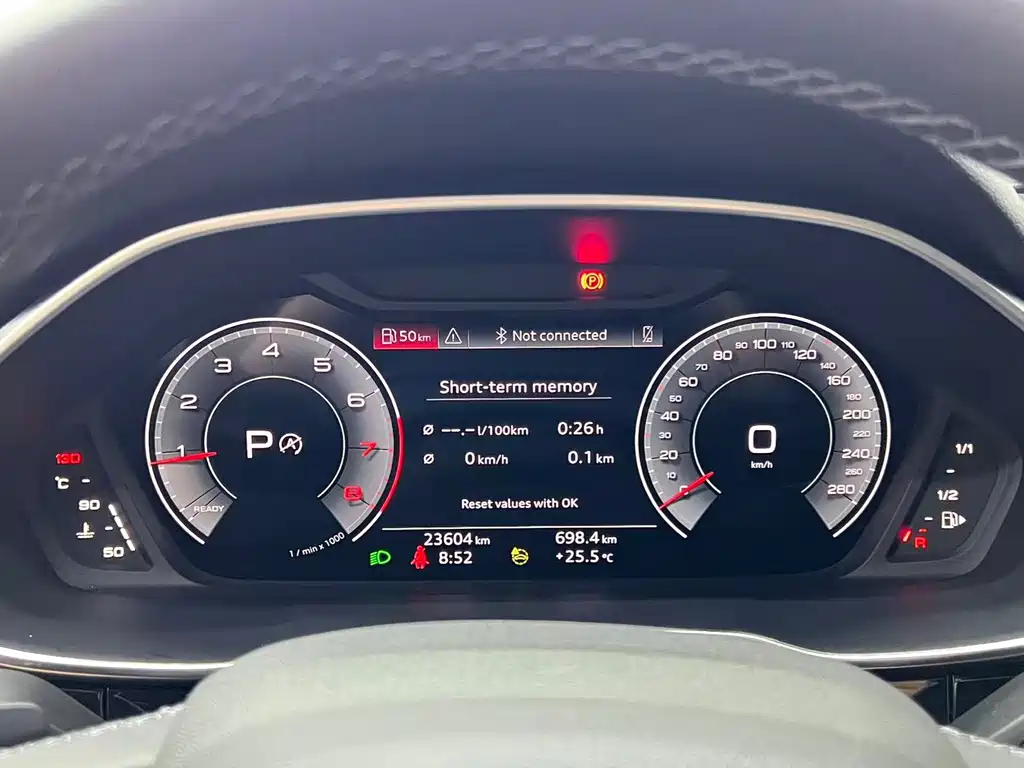 Audi Q3 2022 — фото 16