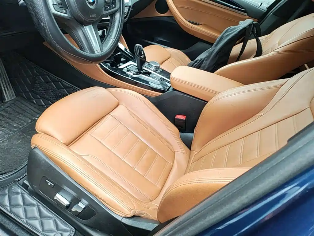 BMW X4 2019 — фото 15