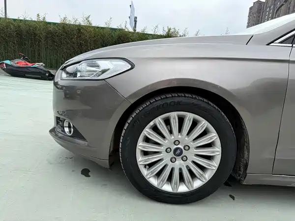 Ford Mondeo 2013