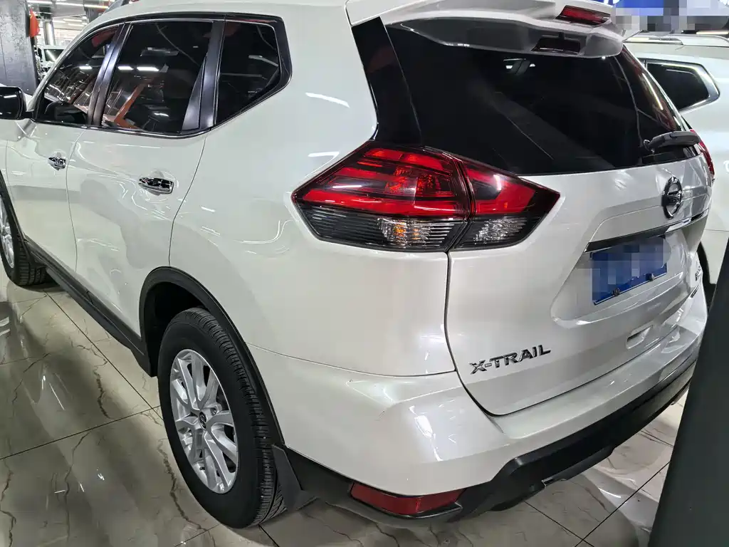 Nissan X-Trail 2019 — фото 4