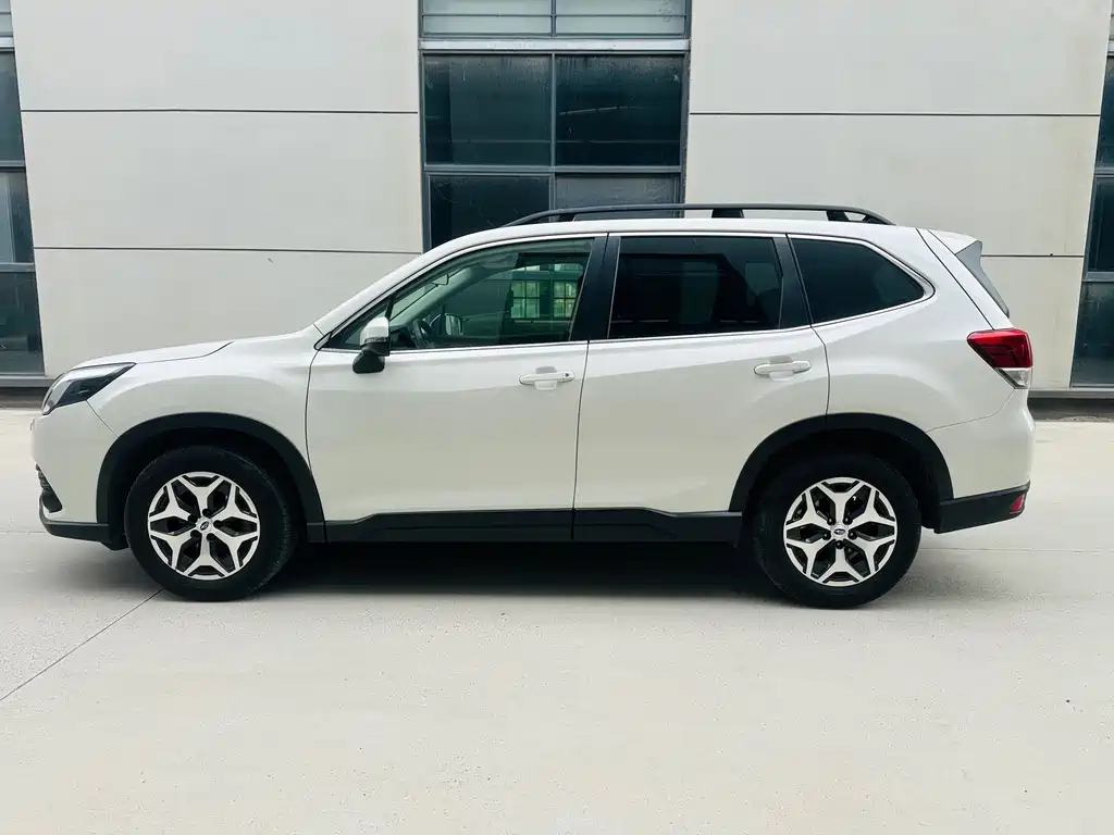 Subaru Forester 2022