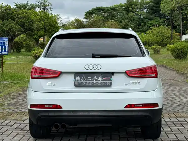Audi Q3 2015