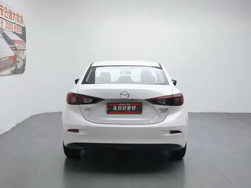Mazda 3 Axela 2016