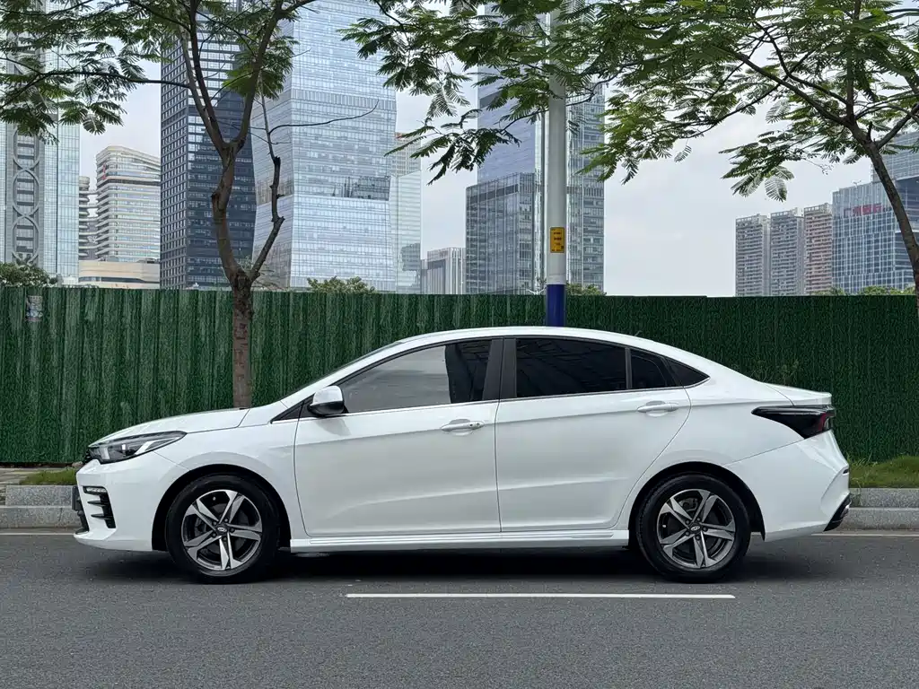 Chery Arrizo 5 PLUS 2022 — фото 15