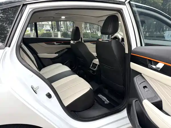 Dongfeng Yixuan MAX 2023