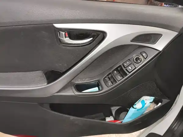 Hyundai Elantra Langdong 2015