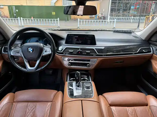 BMW 7 Series 2018