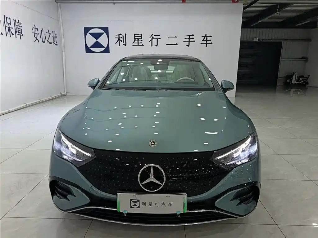 Mercedes-Benz EQE 2025