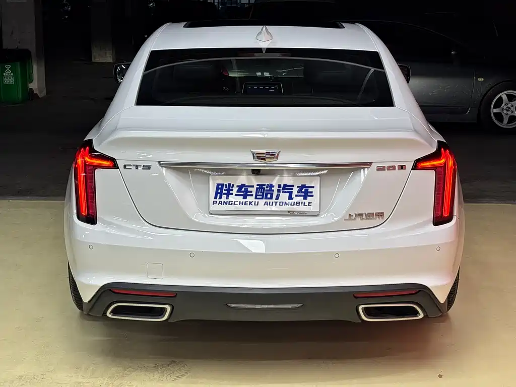 Cadillac CT5 2022 — фото 16