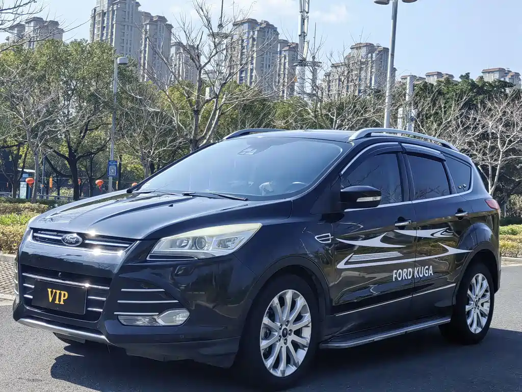 Ford Kuga 2013 — фото 1