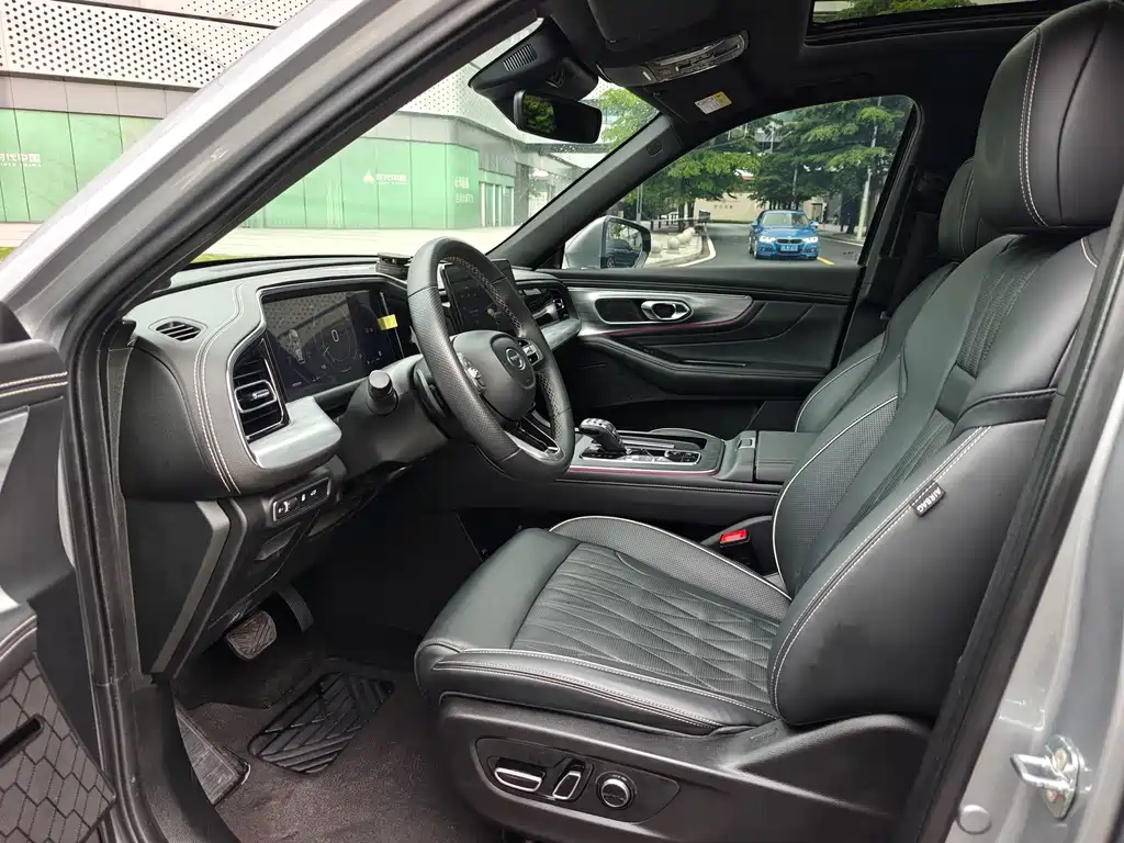 GAC Motor Trumpchi GS8 2022 — фото 26