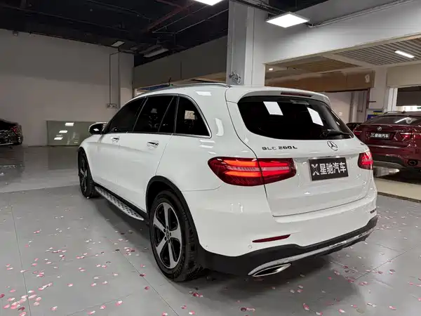 Mercedes-Benz GLC 2019