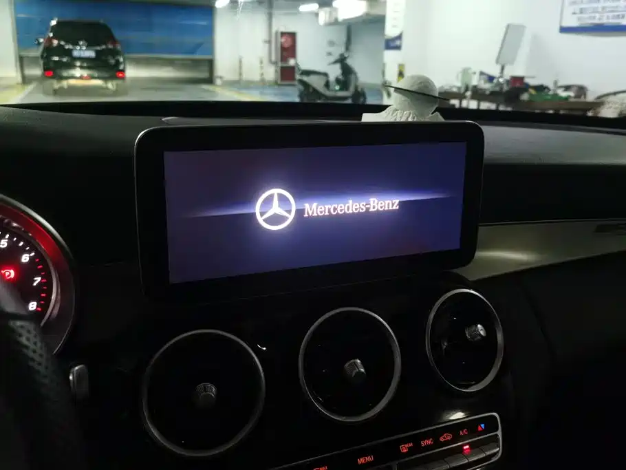 Mercedes-Benz C-Class 2019 — фото 13