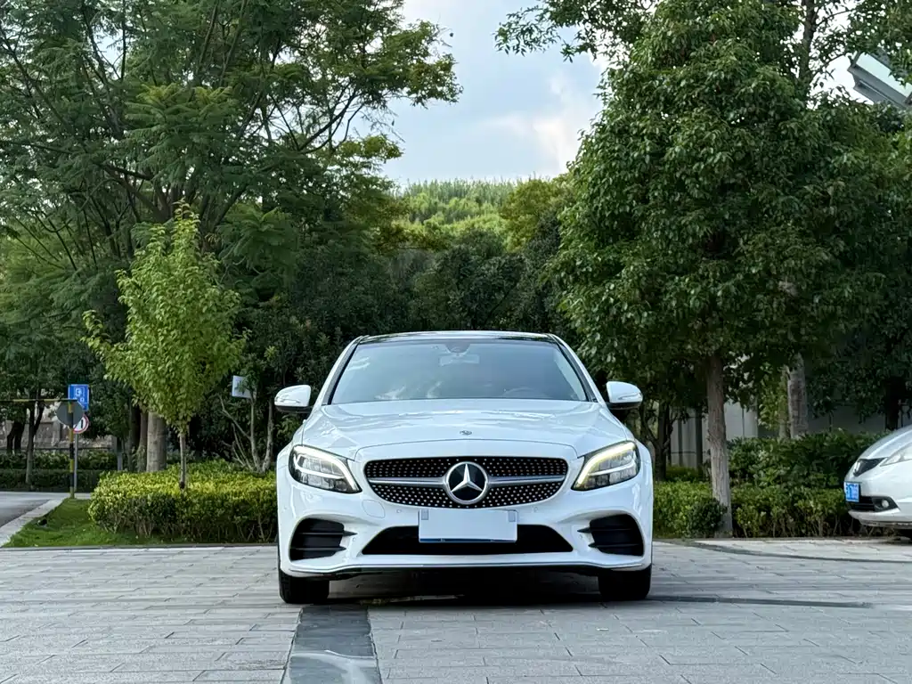 Mercedes-Benz C-Class 2020 — фото 2