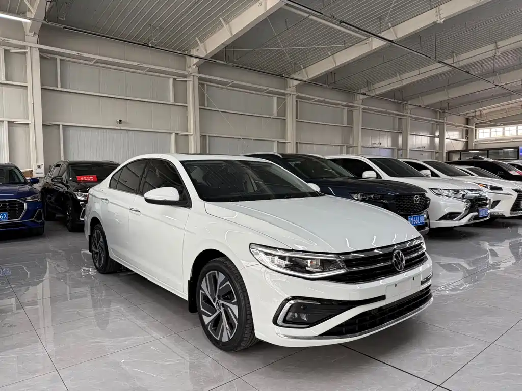 Volkswagen Bora 2022