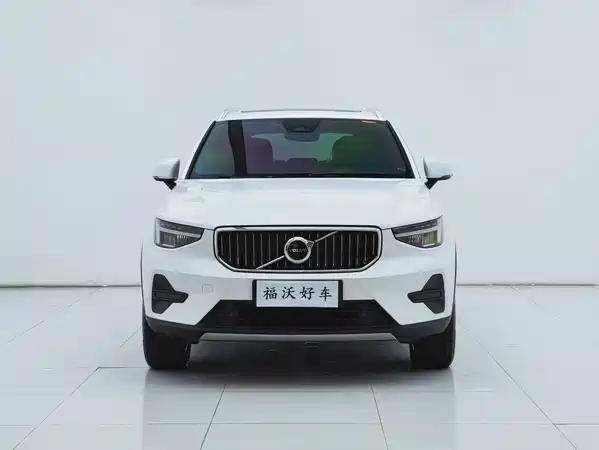 Volvo XC40 2023