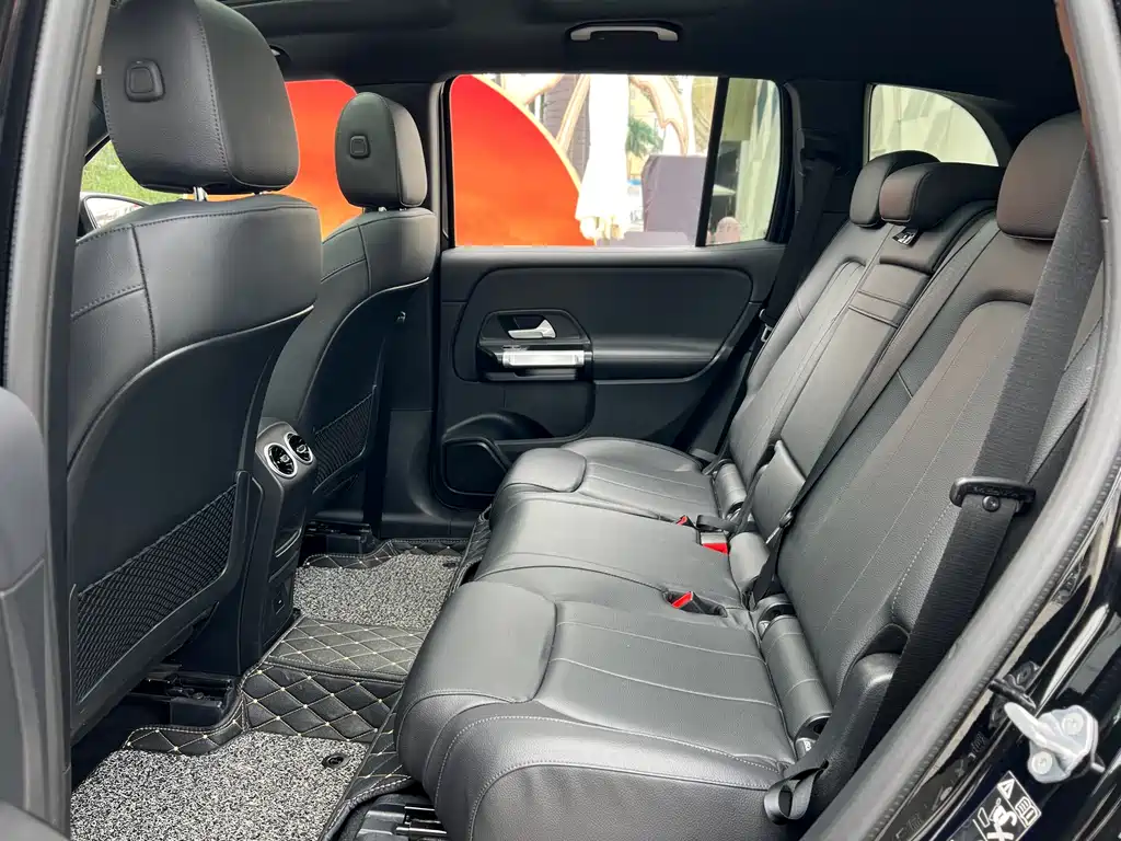 Mercedes-Benz GLB 2023 — фото 14