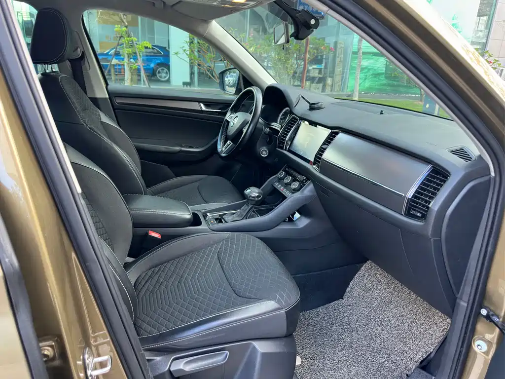 Skoda Kodiaq 2017 — фото 16