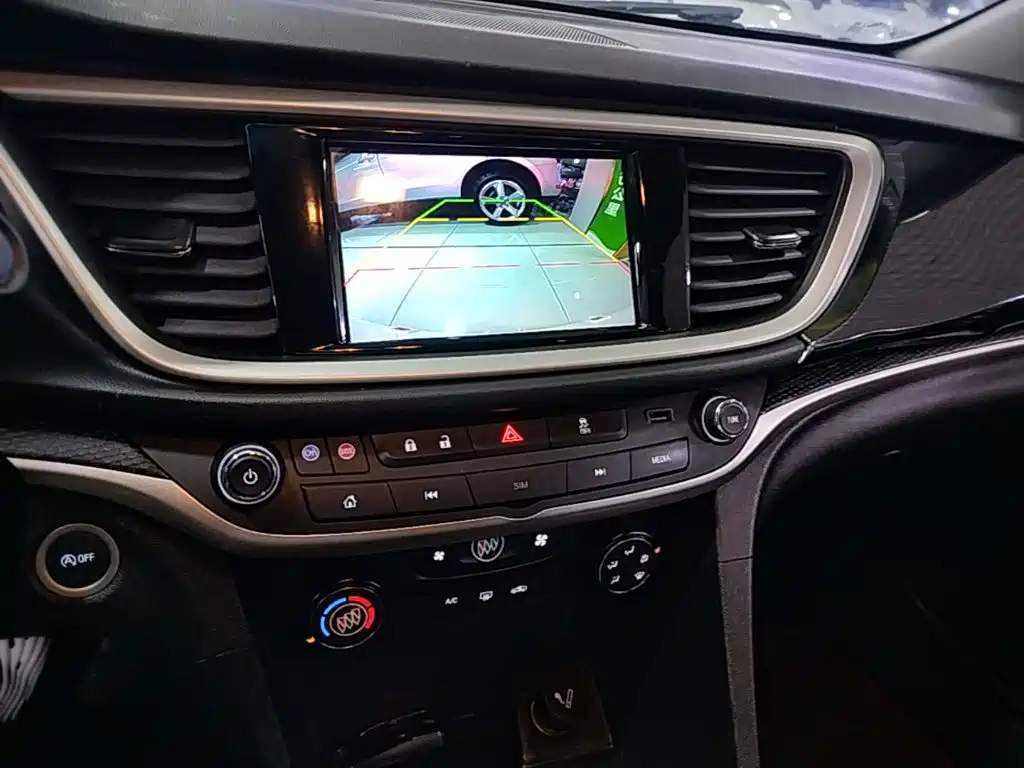 Buick Excelle 2021 — фото 13