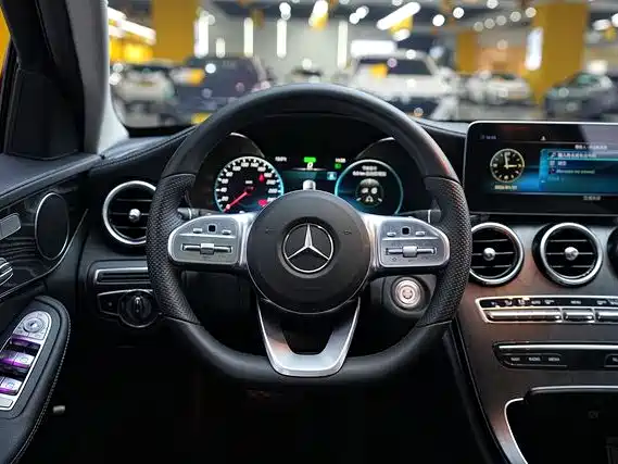 Mercedes-Benz C-Class 2020