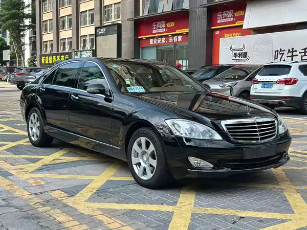 Mercedes-Benz S-Class 2008