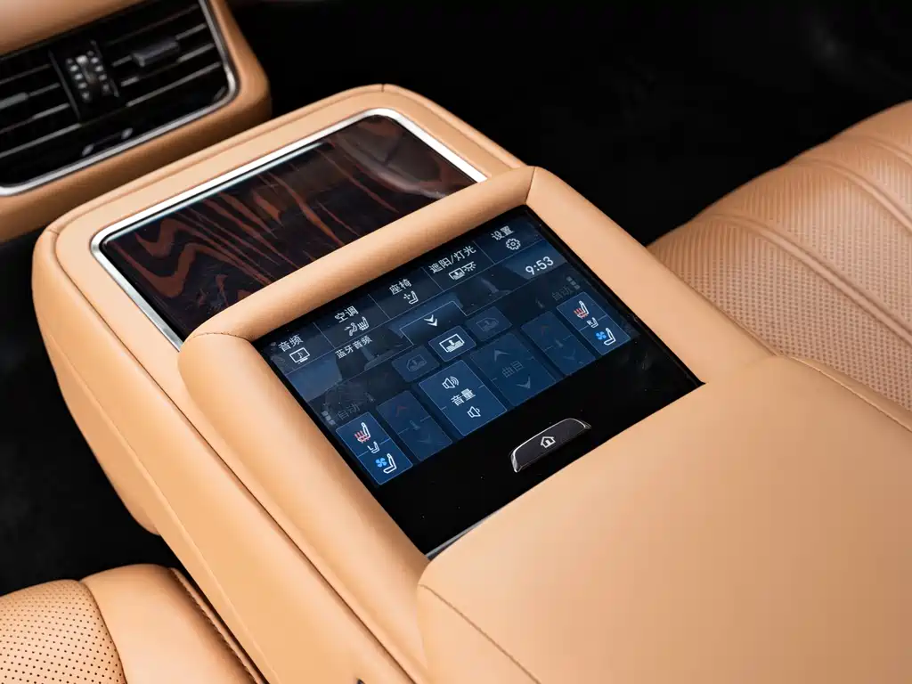 Lexus LS 2021 — фото 19