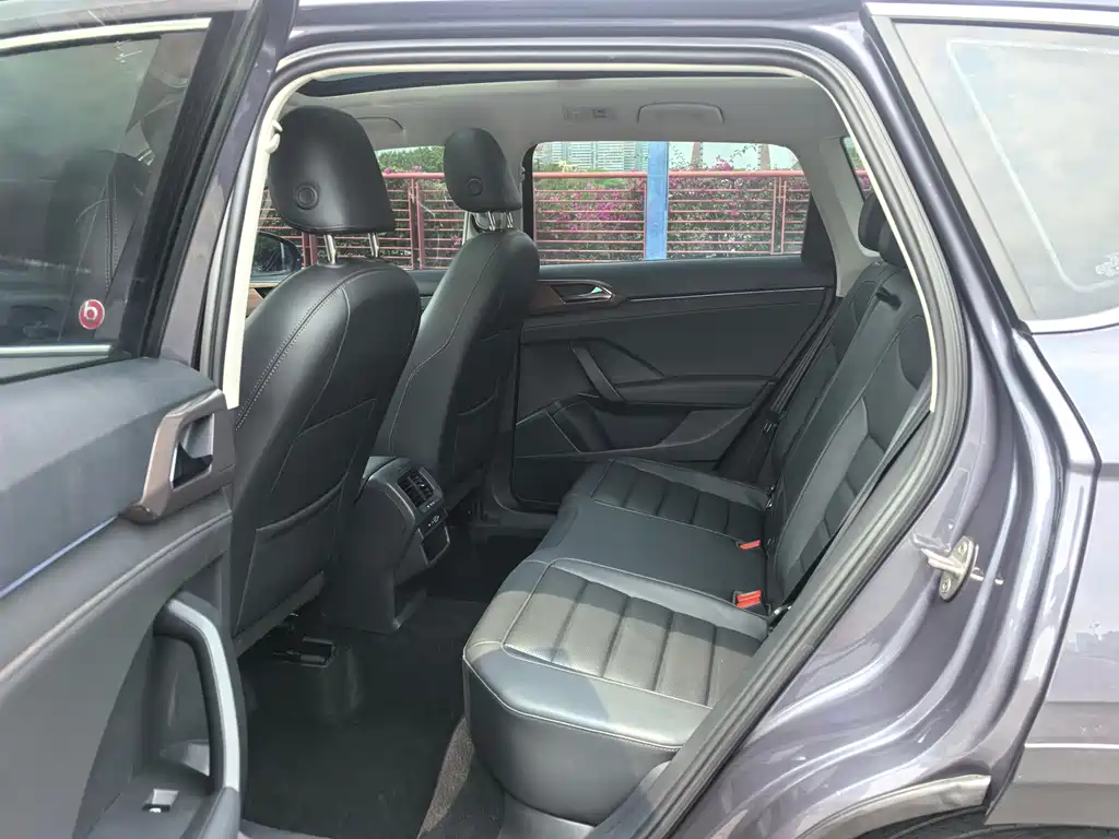 Volkswagen Tuyue 2021