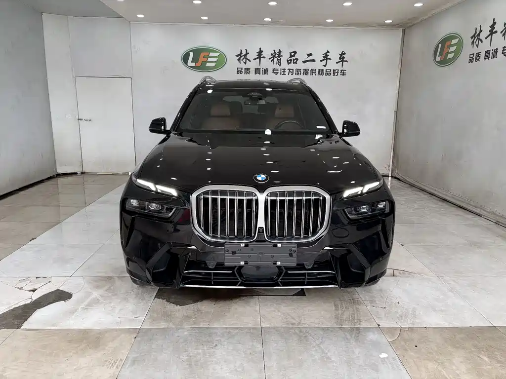 BMW X7 2023 — фото 3