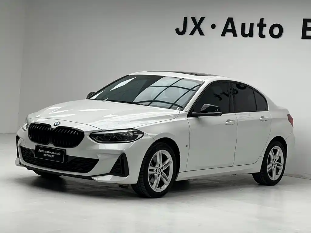 BMW 1 Series 2023