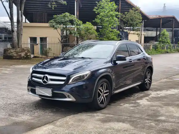 Mercedes-Benz GLA 2017