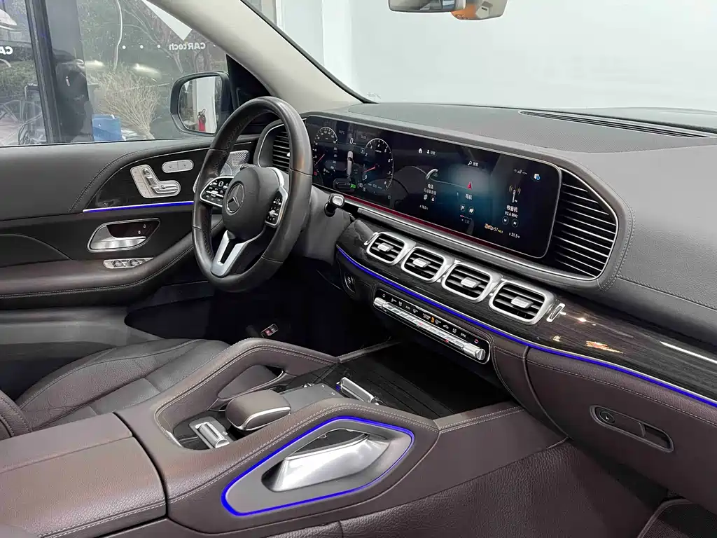 Mercedes-Benz GLS 2020 — фото 10
