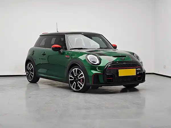 MINI JCW 2023