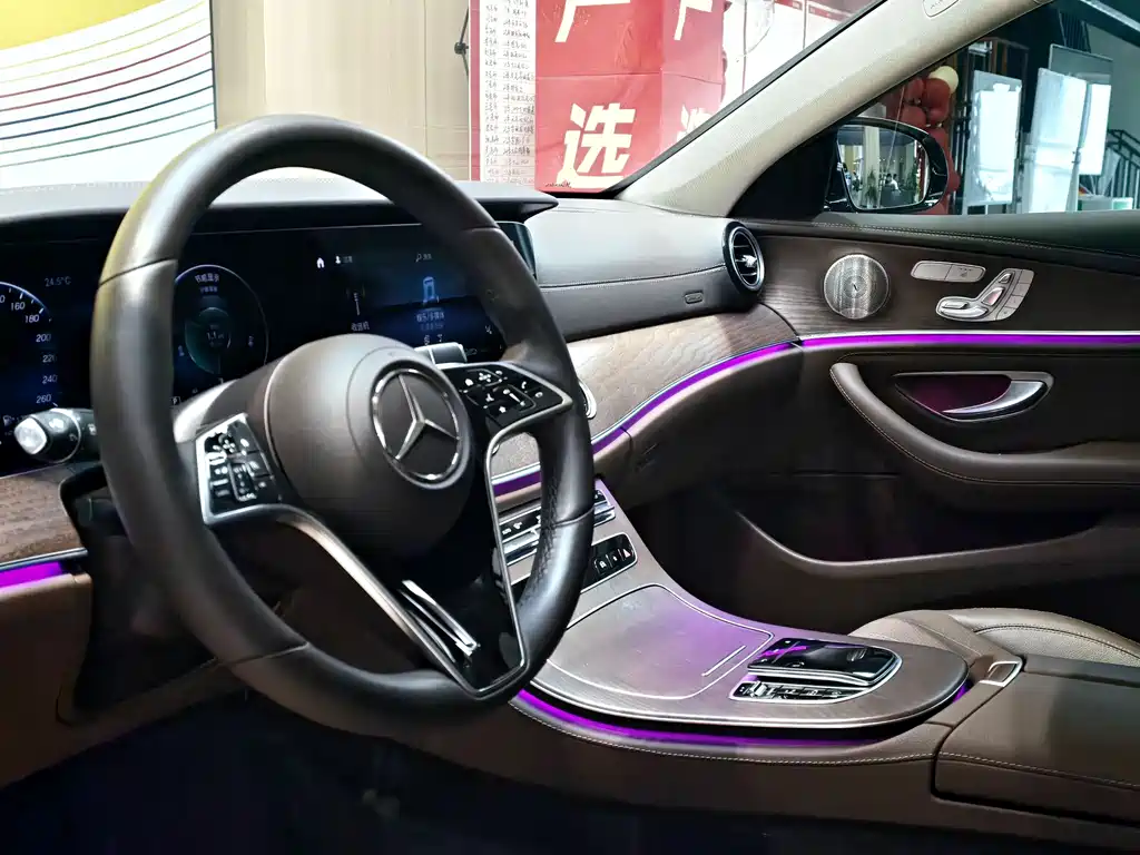 Mercedes-Benz E-Class 2021 — фото 10