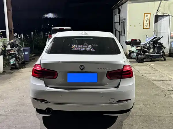 BMW 3 Series 2016