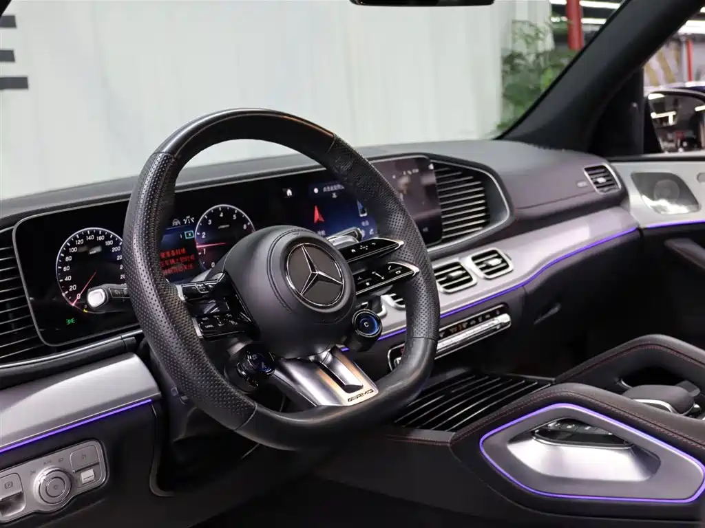 Mercedes-Benz GLE AMG 2024 — фото 8