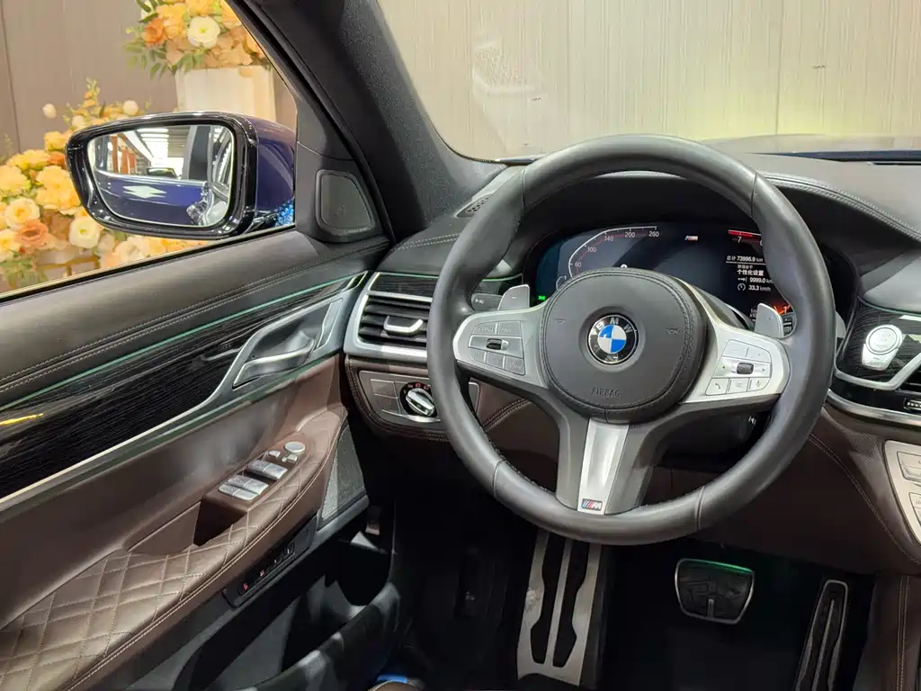 BMW 7 Series 2019 — фото 20