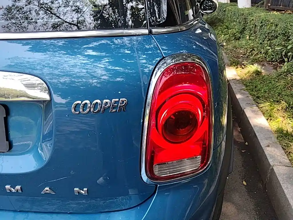 MINI Countryman 2018 — фото 8
