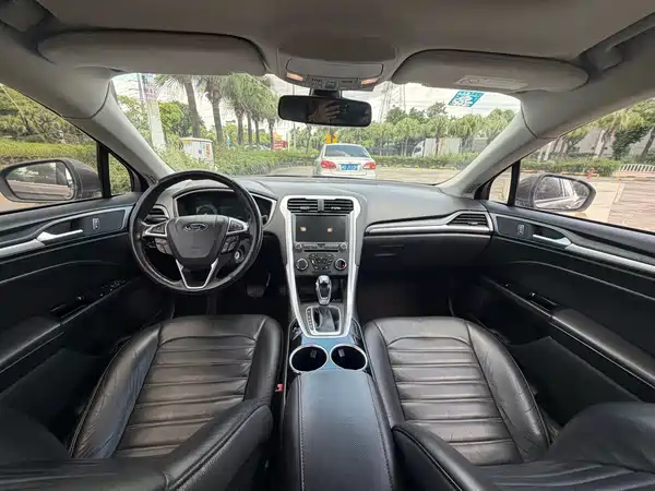 Ford Mondeo 2016
