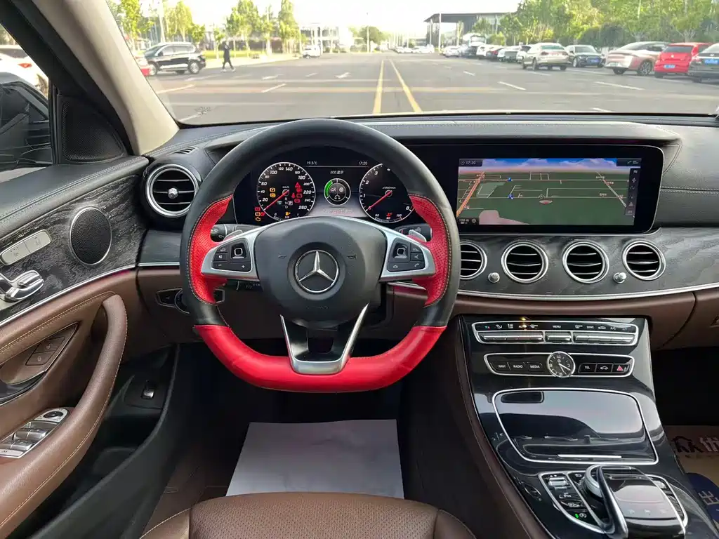 Mercedes-Benz E-Class 2017 — фото 9