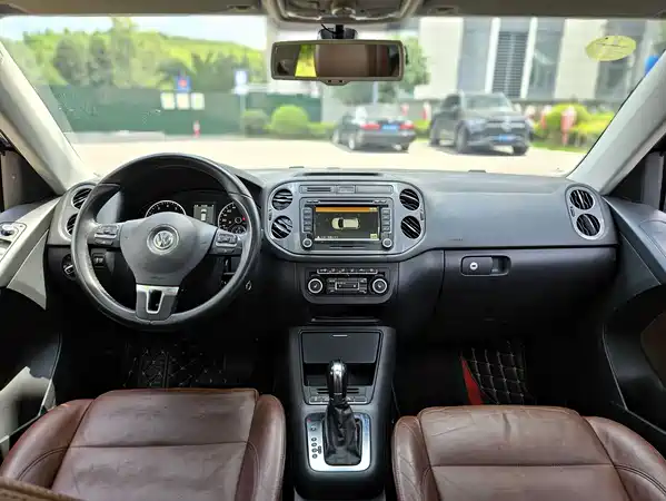 Volkswagen Tiguan 2012