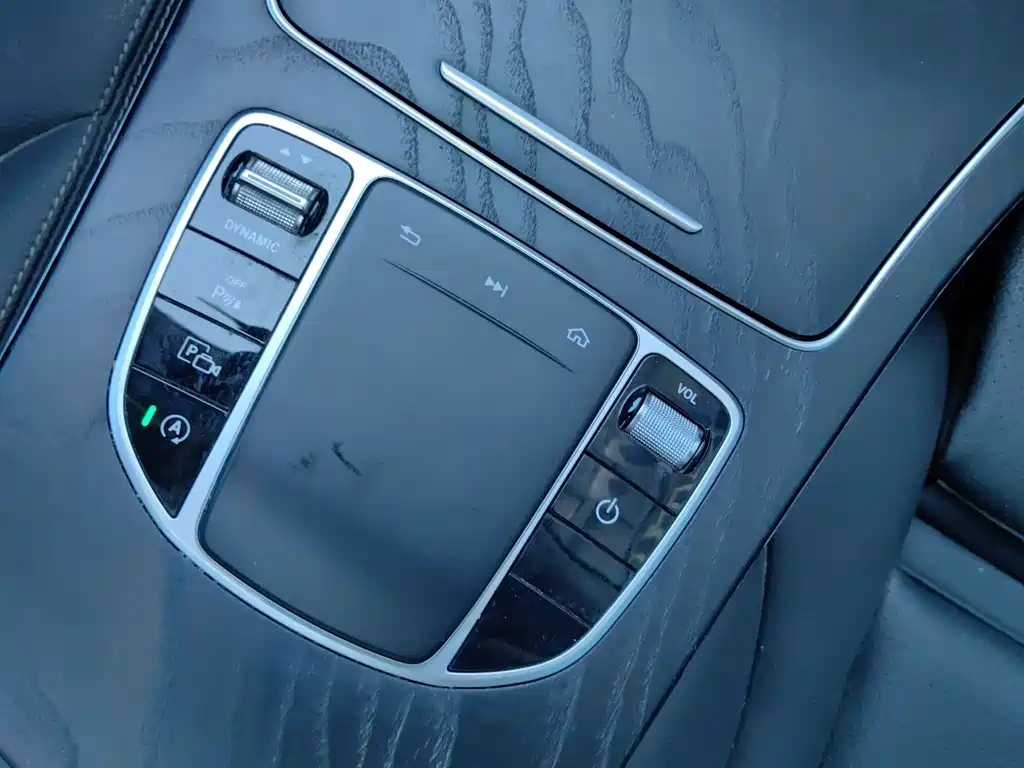 Mercedes-Benz C-Class 2021 — фото 15