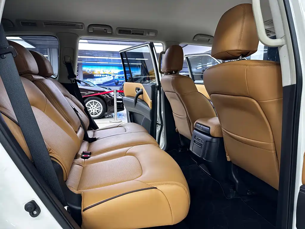 Nissan Patrol 2019 — фото 11