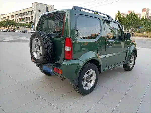Suzuki Jimny 2013