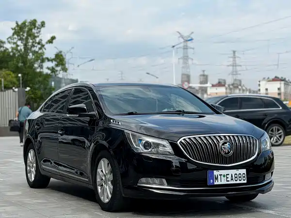 Buick LaCrosse 2013